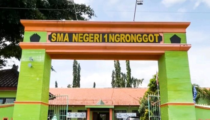 Geger! Kepala SMAN 1 Ngronggot Nganjuk Bungkam Soal Dugaan Pungutan Jutaan Rupiah