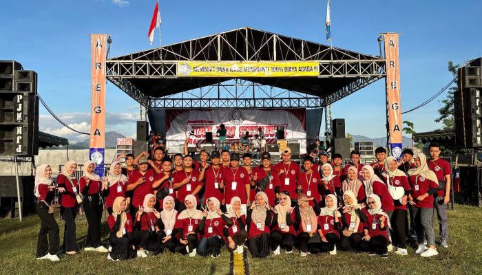 Camat Bungkal Wakili Bupati Ponorogo Lepas Ribuan Peserta Jalan Sehat Arega Bancar