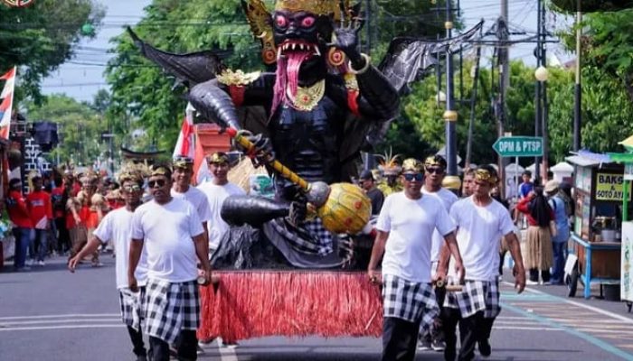 Kota Pasuruan Meriahkan HUT RI ke-80 dengan Street Art Carnival Bertema Cerita Rakyat Nusantara