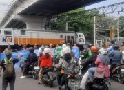 Peringati Hari Perhubungan Nasional, Daop 6 Sosialisasi Keselamatan di Perlintasan Sebidang