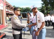Apresiasi Prestasi, Kapolresta Barelang Anugerahkan Penghargaan pada Personel dan Paskibraka