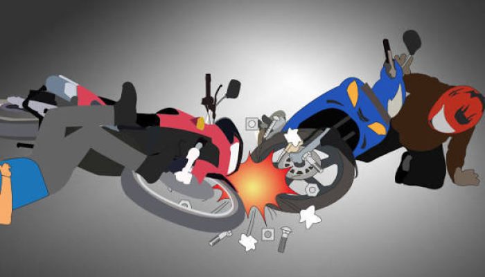 Laka Adu Banteng Motor di Ponorogo, Dua Orang Luka Serius