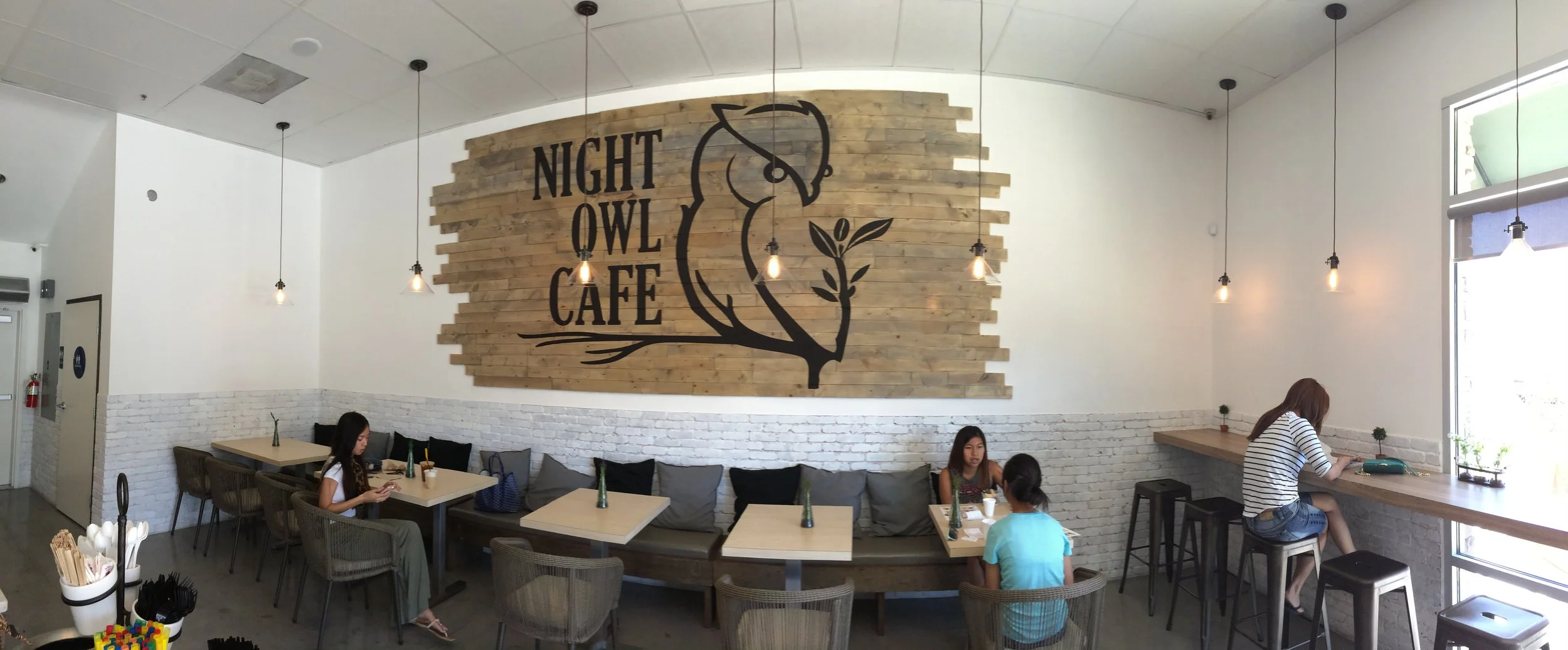 cafe 24 jam surabaya