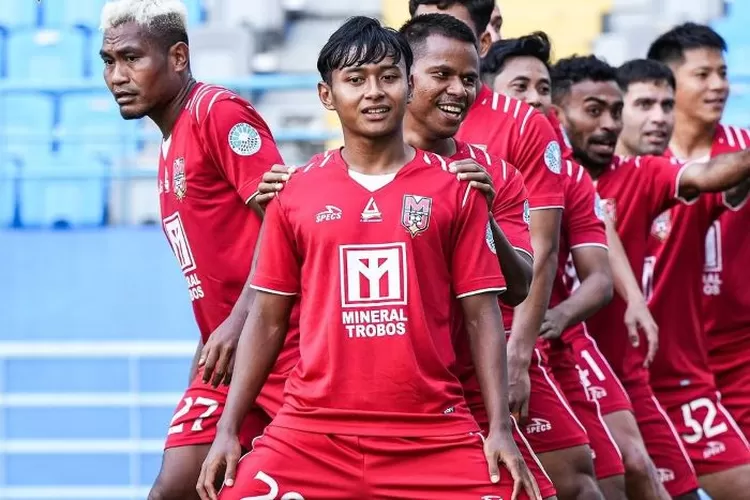 prediksi bola hari ini