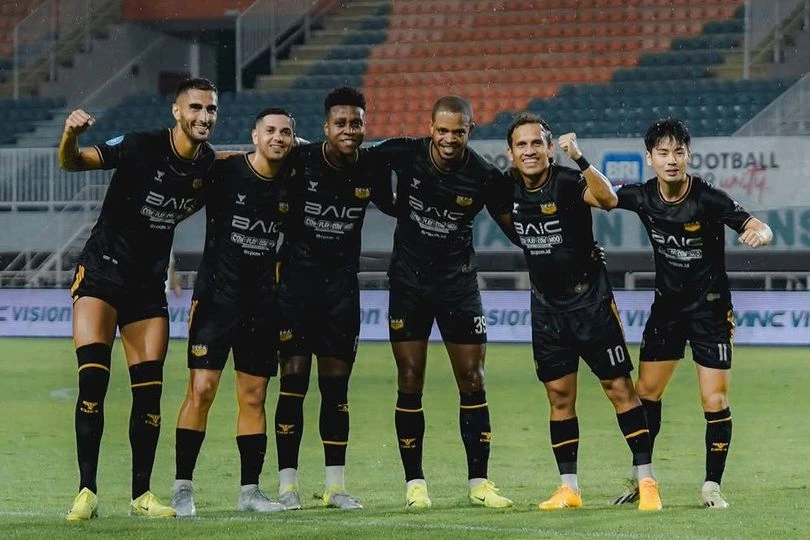 pertandingan liga 1 malam ini