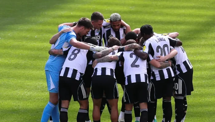 Info Jadwal Bola Malam Ini 30–31 Desember 2025 Bonus Prediksi Skor