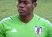 Zion Suzuki Dilirik Manchester United, Tetapi Masih Nyaman di Parma: Apa Artinya untuk Bursa Kiper