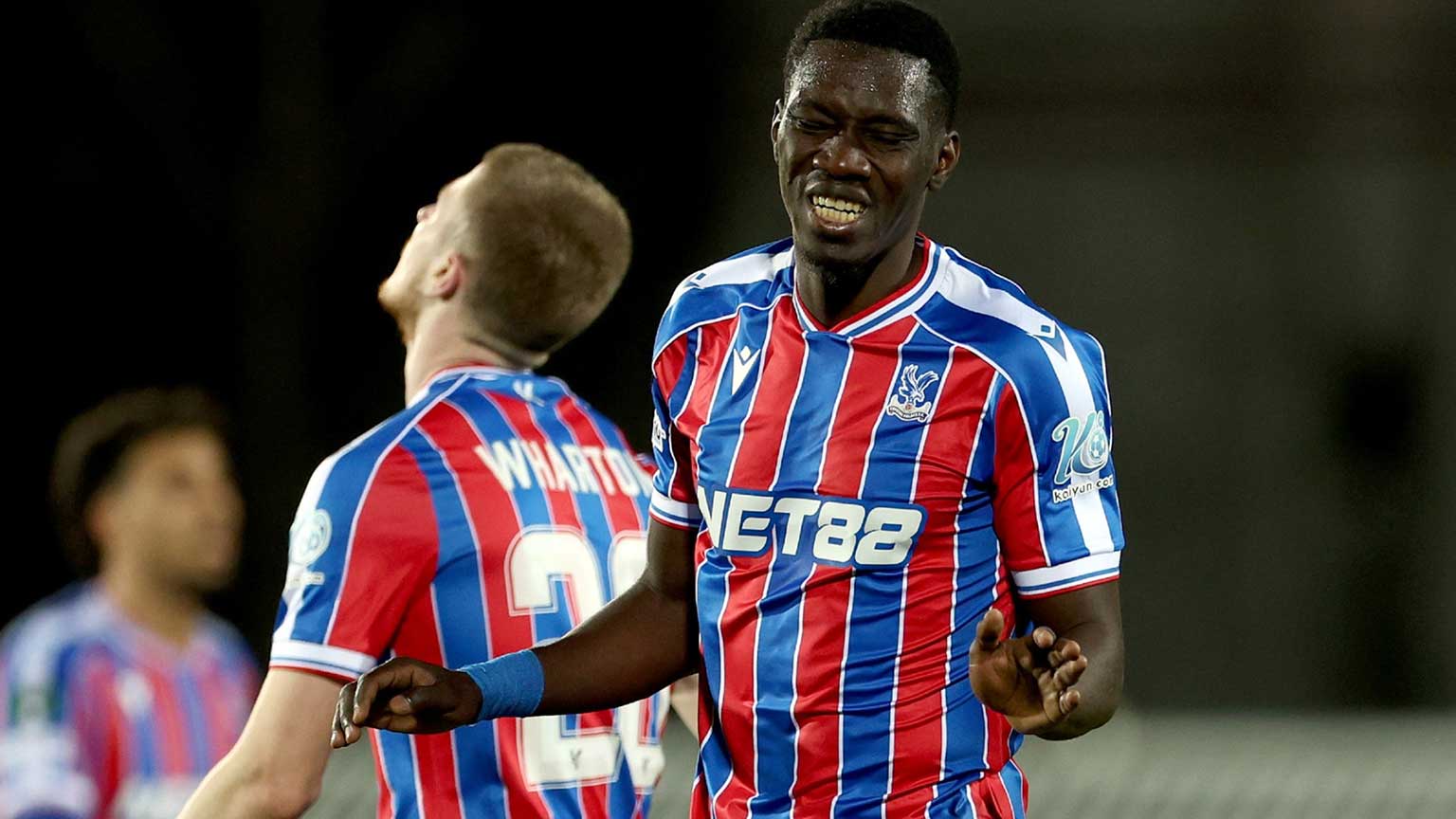 fiorentina-vs-crystal-palace-conference-league--hasil-leg-2