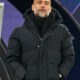 Pep Guardiola saat mendampingi Manchester City di area teknis pertandingan