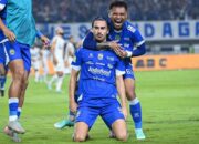 persib-bandung-vs-dewa-united