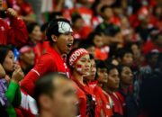 Suporter Timnas Indonesia di laga Piala AFF, menggambarkan atmosfer kompetisi ASEAN