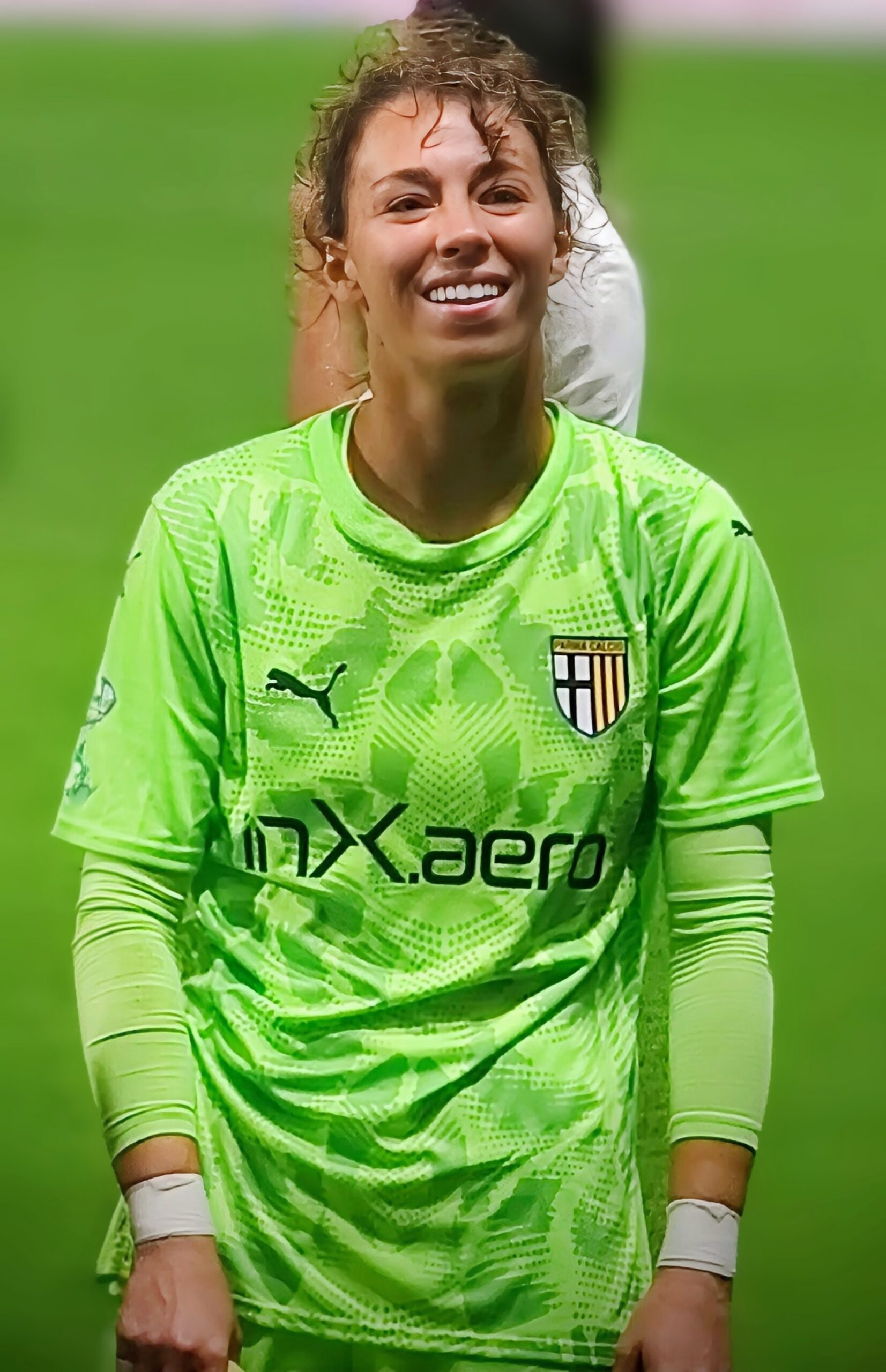 Zion Suzuki Dilirik Manchester United, Tetapi Masih Nyaman di Parma: Apa Artinya untuk Bursa Kiper