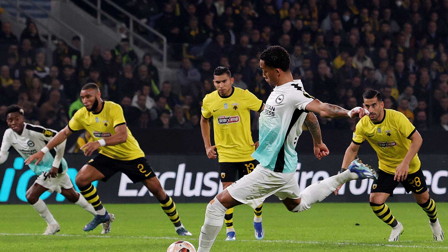 rayo_vallecano_vs_AEK_Athens_leg_2_conference_league_malam_ini_