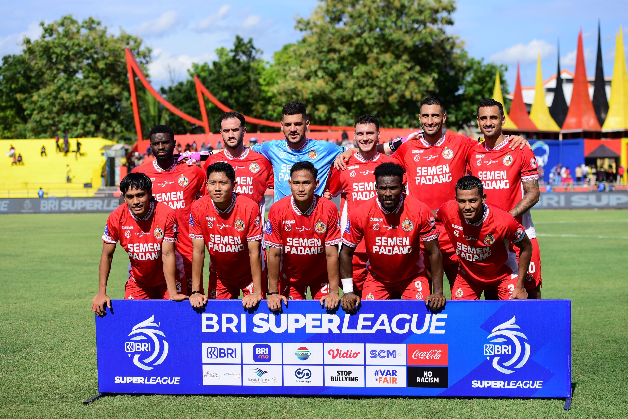 Lineup semen padang dari ILeague