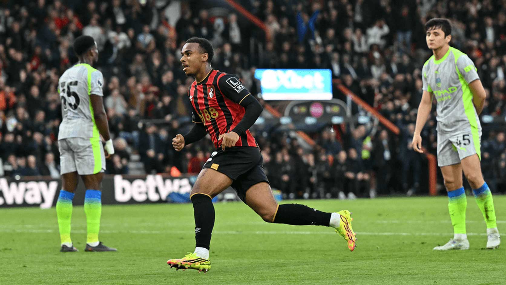 Arsenal merayakan gelar juara Liga Inggris 2025/2026 setelah Manchester City gagal menang melawan Bournemouth.