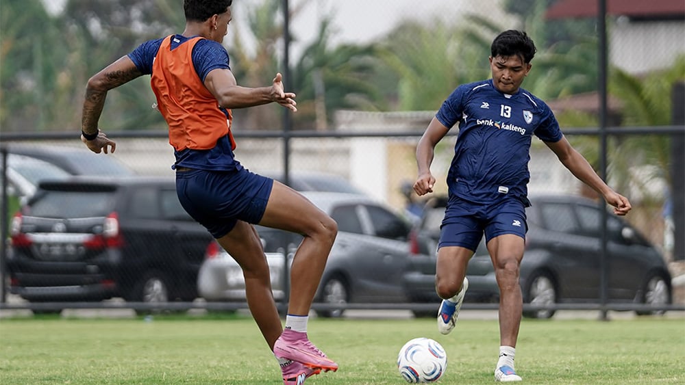 Isenmulang Kalteng FC vs Persebaya Surabaya pada jadwal bola hari ini