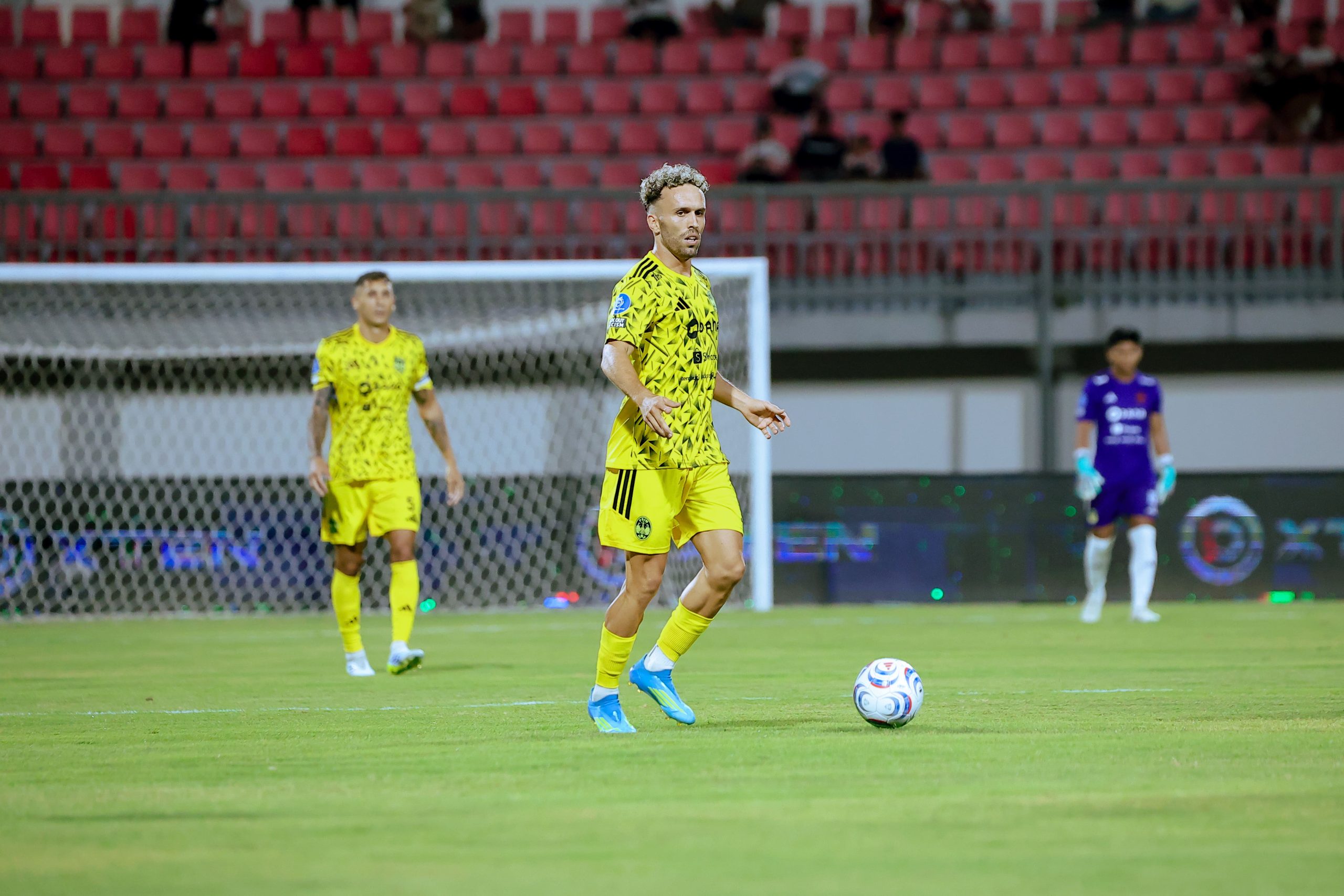 PSIM vs Borneo FC